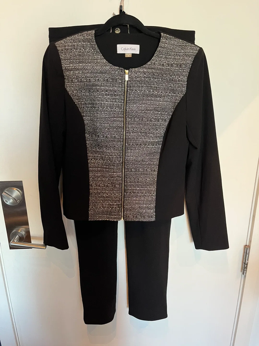 Calvin Klein Black Blazer & Pants Suit Set - Size 8