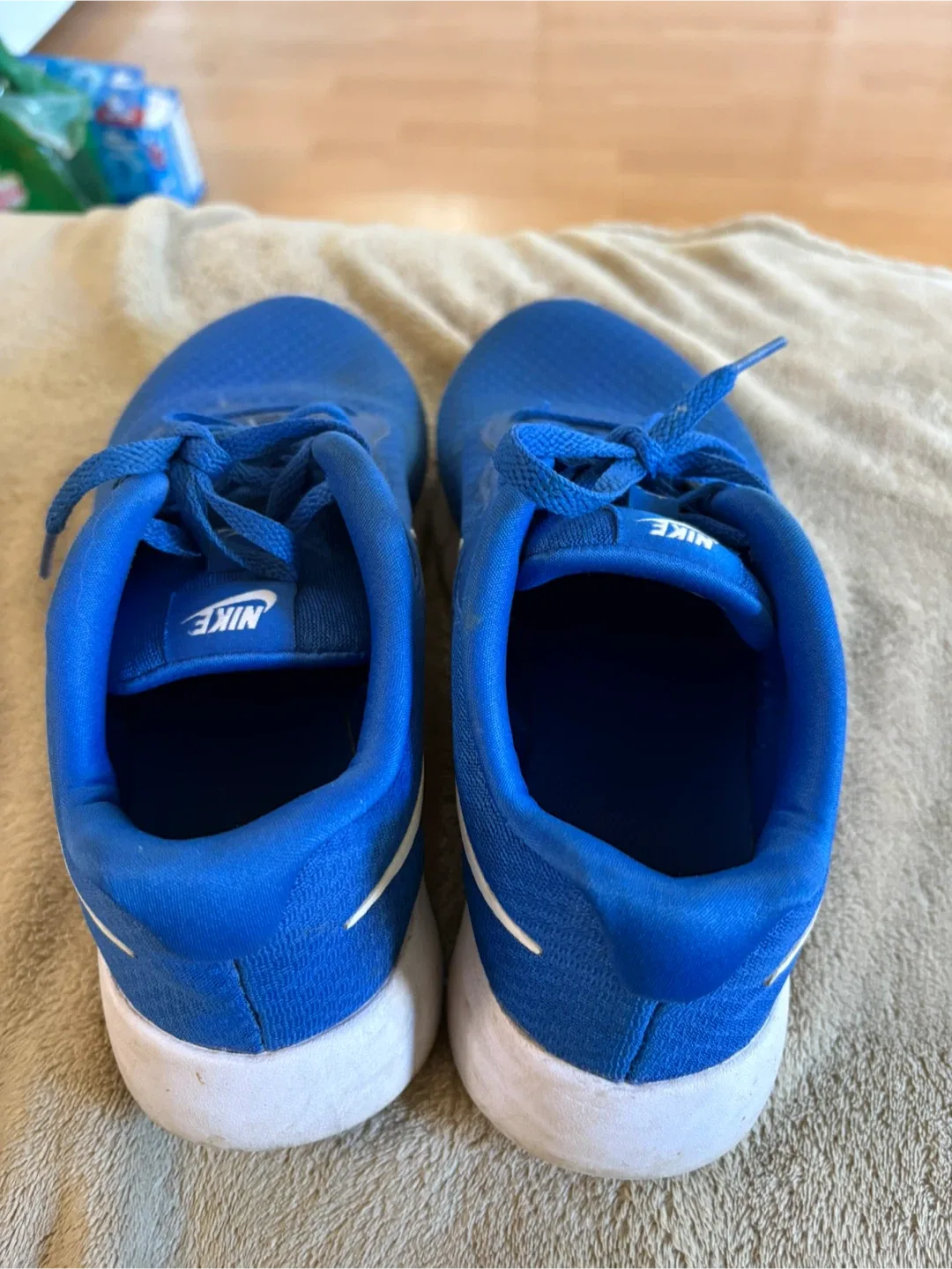 Nike Revolution 6 Blue Running Shoes - Size 7 image indicator(2)