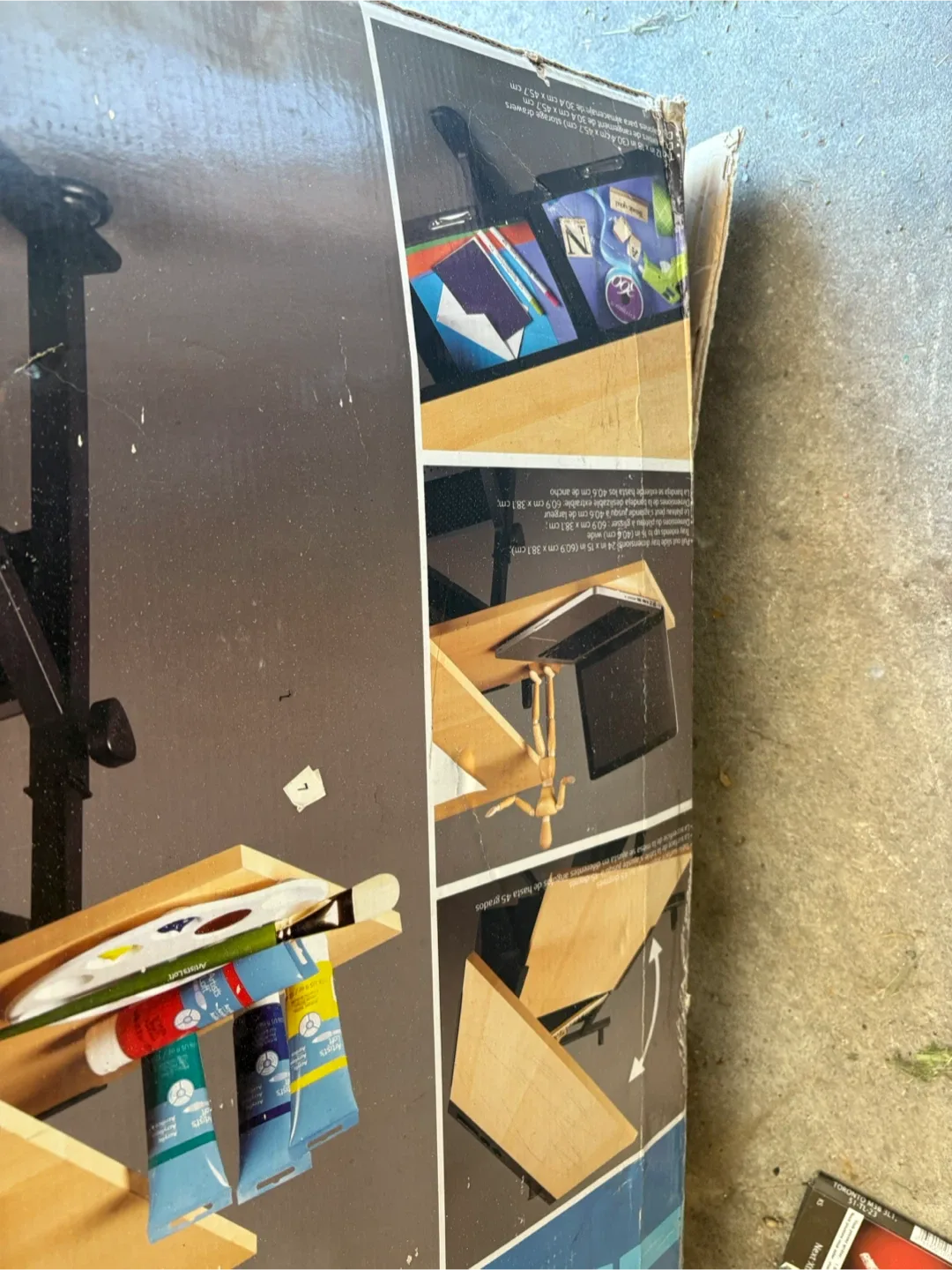 Artist's Loft Arts & Crafts Creative Center image indicator(2)