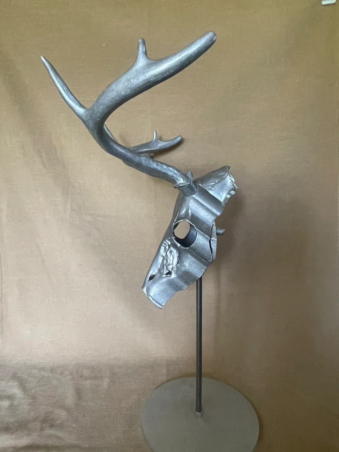 Metal Deer Skull Sculpture - photo 4