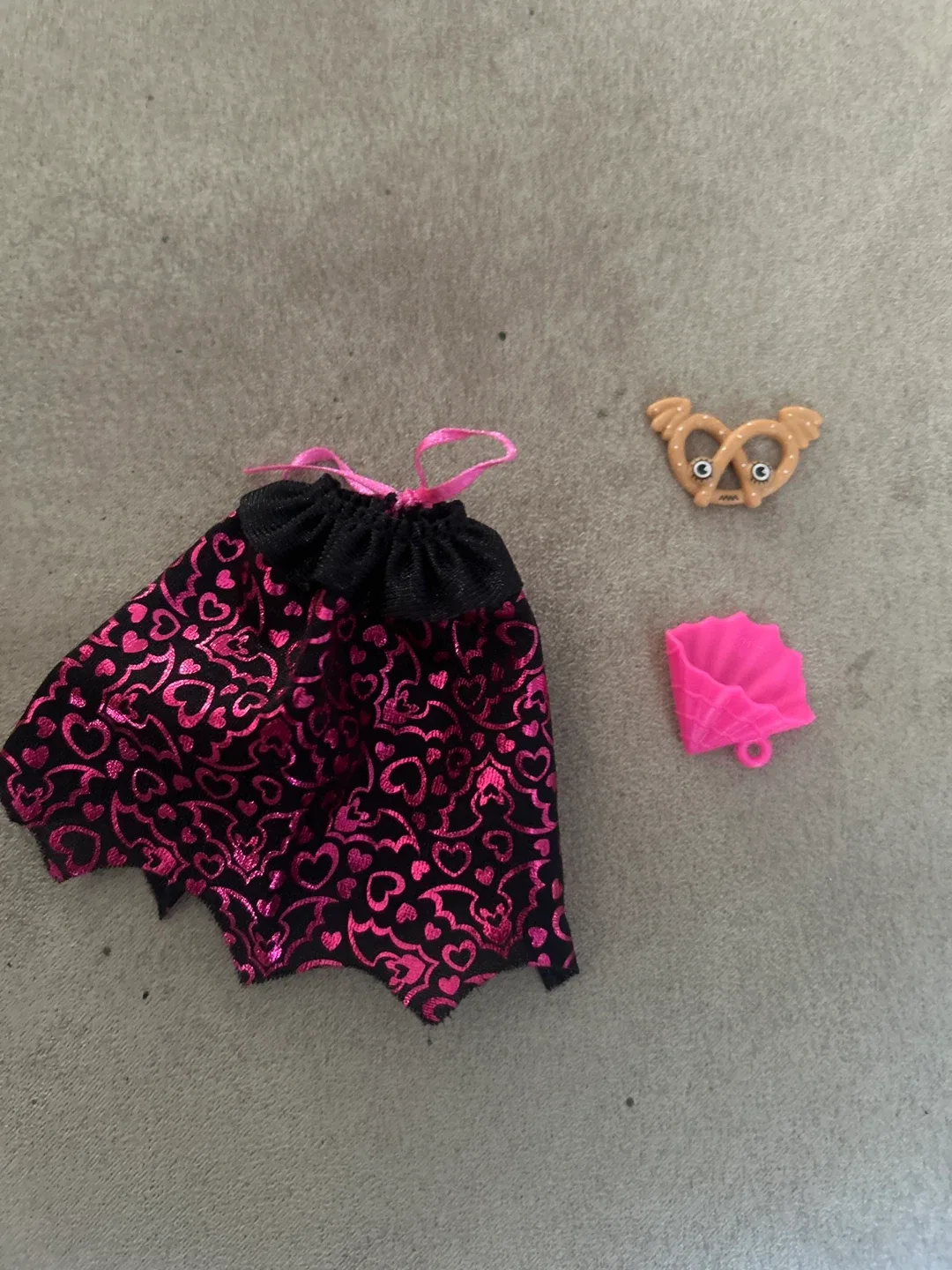 Monster high doll accessories thumbnail