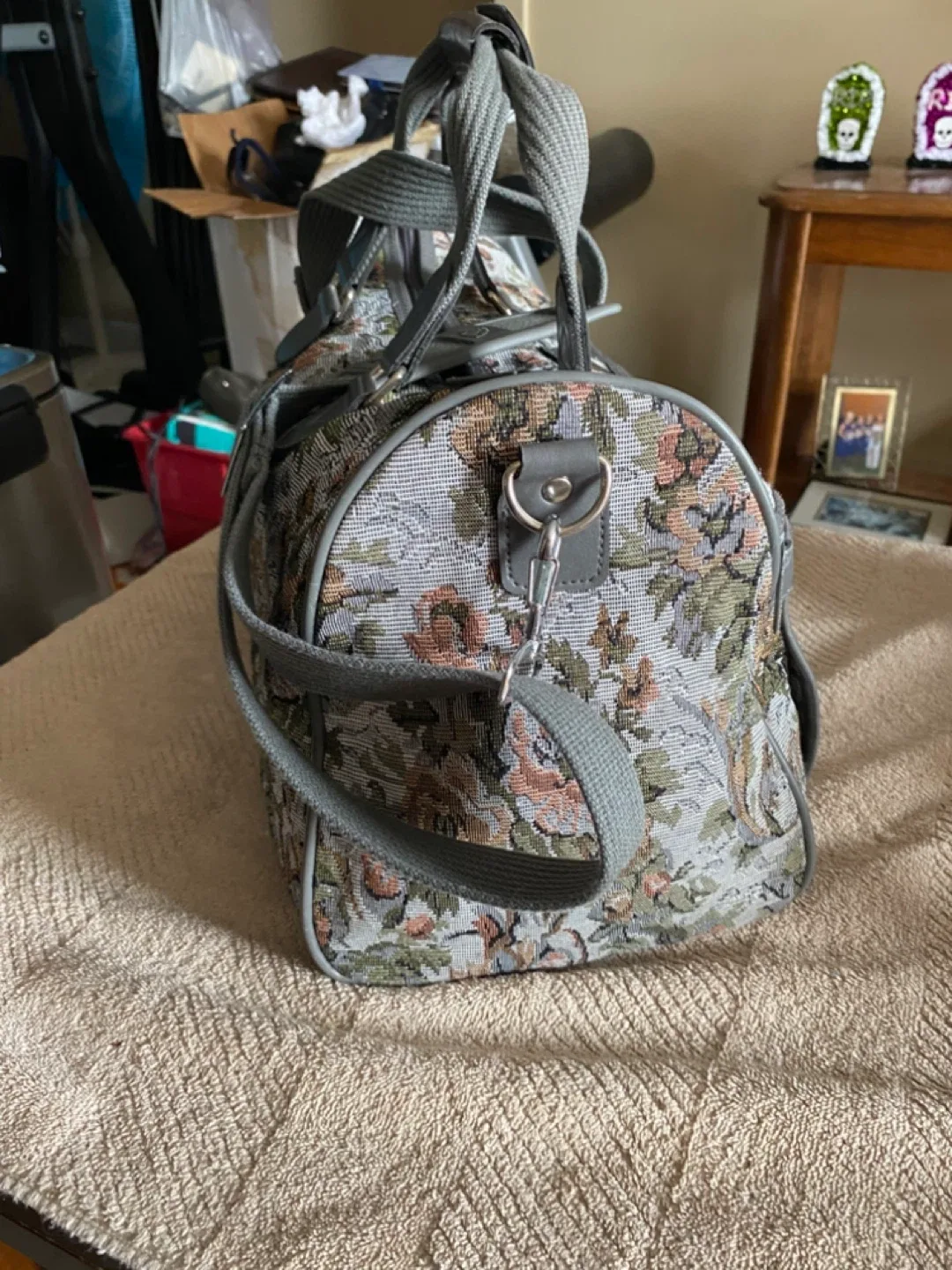 Jordache Floral Tapestry Duffle Bag image indicator(2)