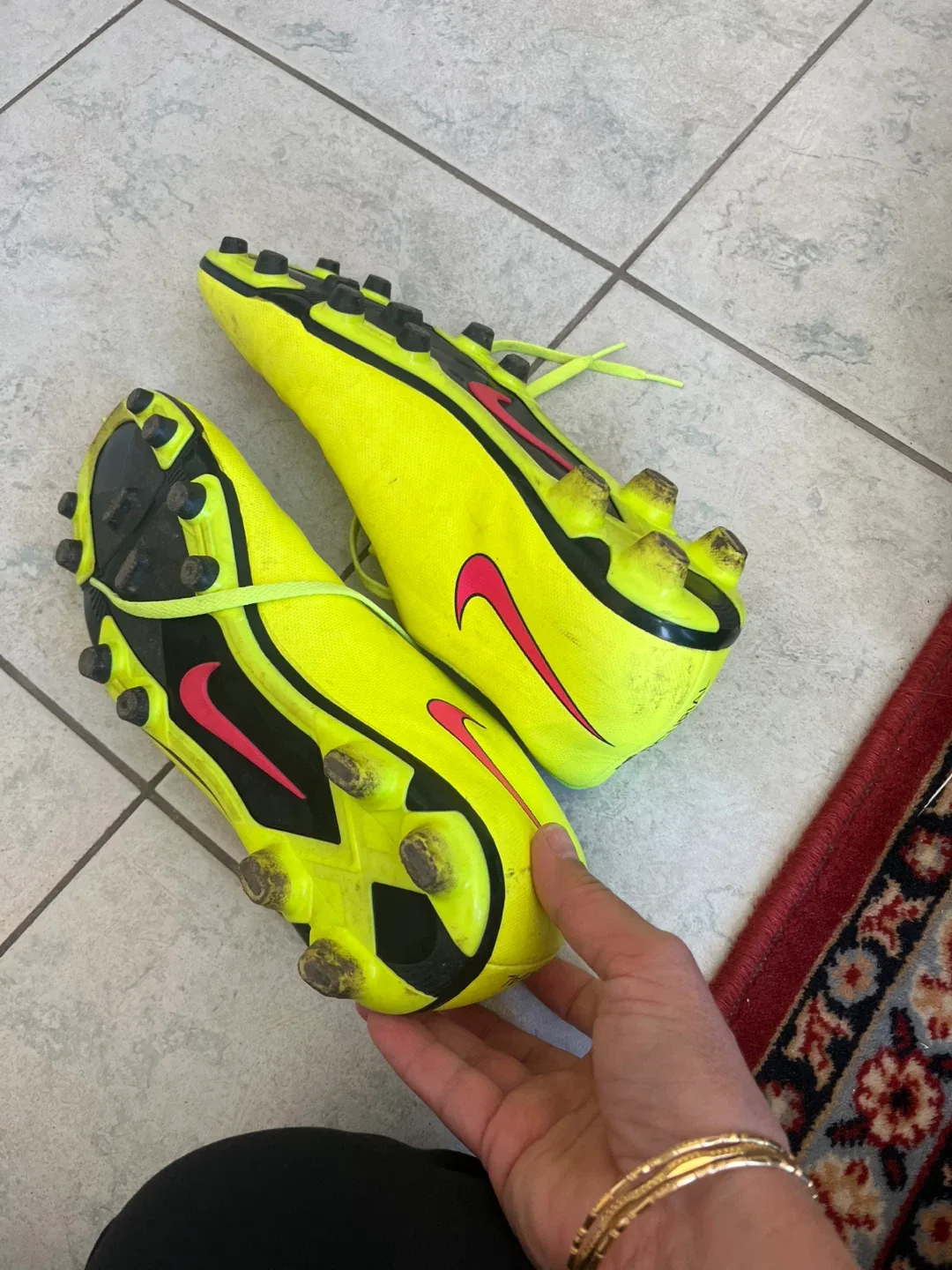 Nike Soccer Cleats image indicator(3)