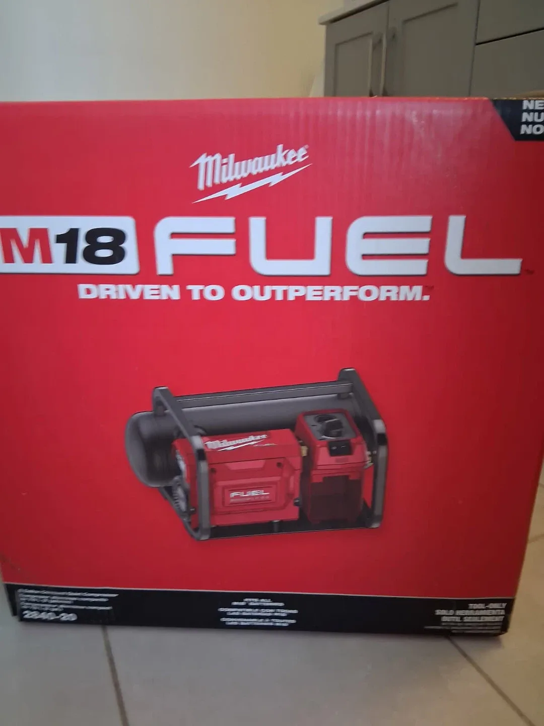 Milwaukee M18 FUEL 2840-20 Compressor - New in Box!