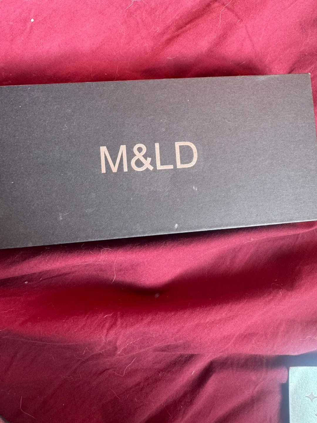 M&LD Hair Cutting Scissors Set - New in Box! image indicator(4)