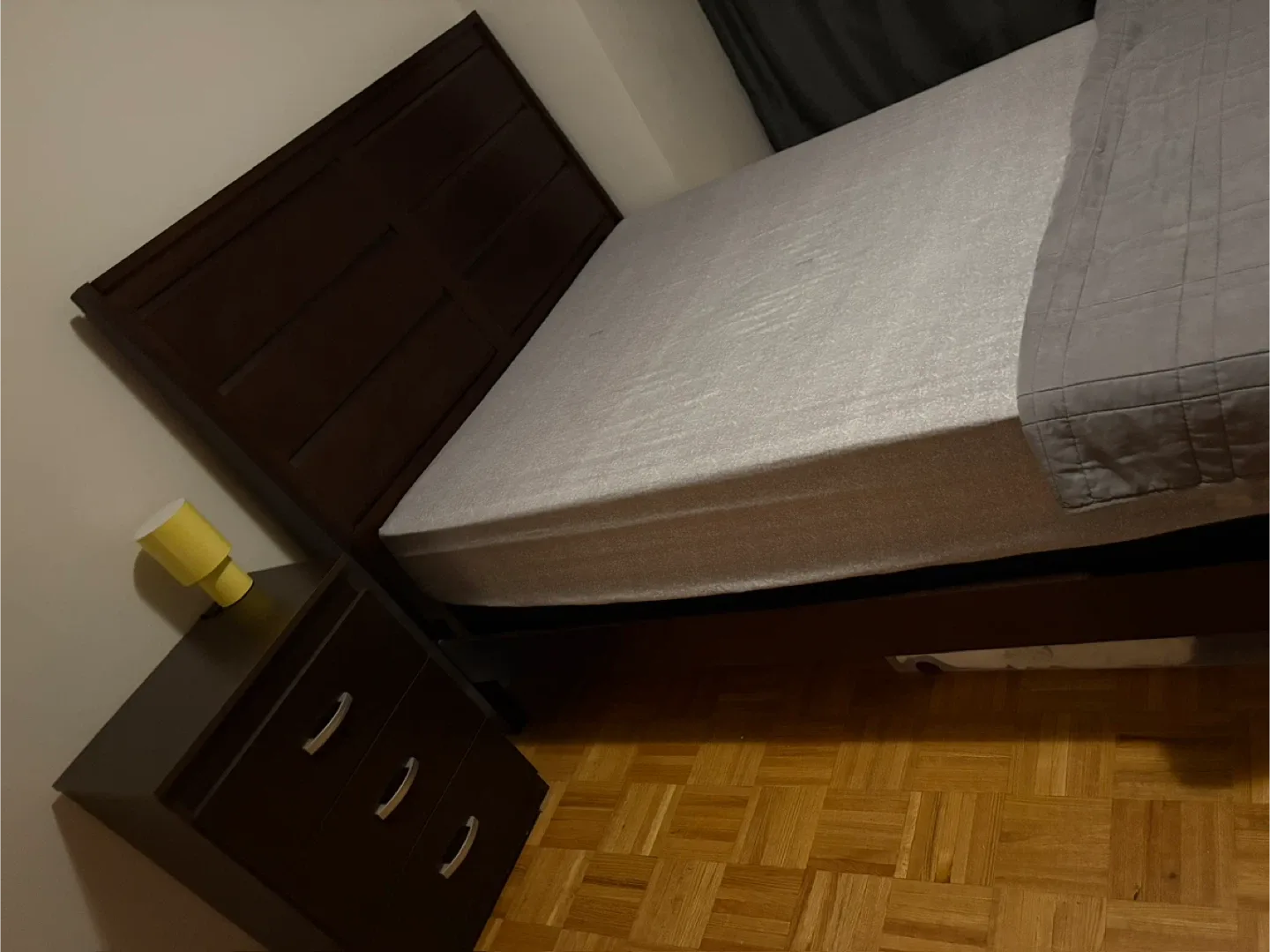 Dark Wood Queen Size Bed Frame image indicator(4)