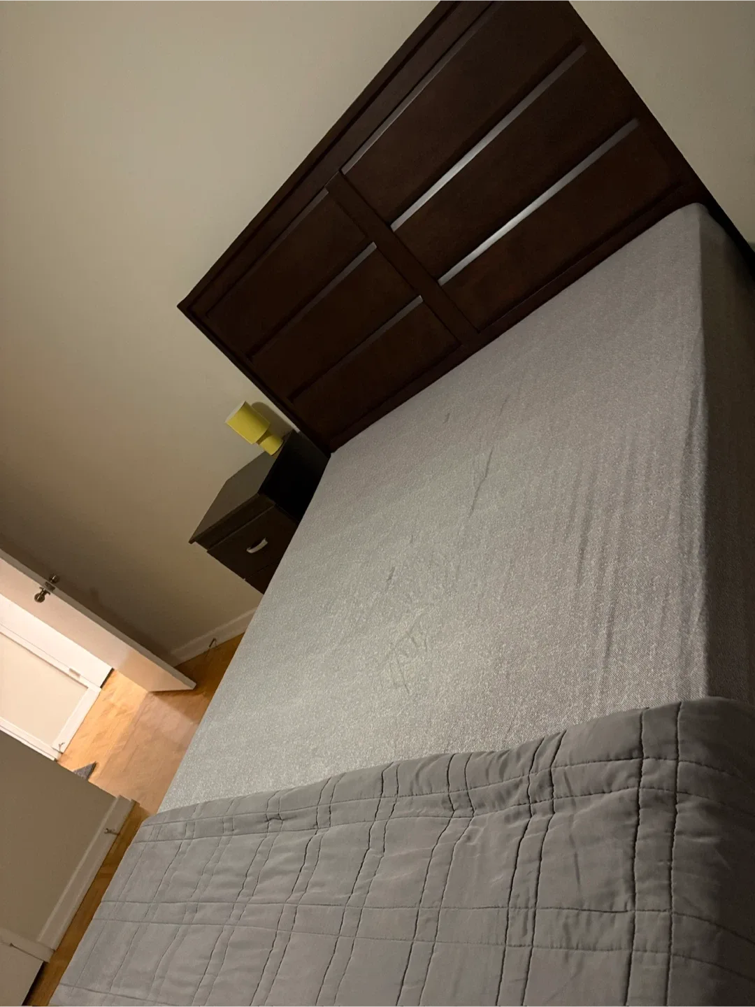 Dark Wood Queen Size Bed Frame image indicator(2)