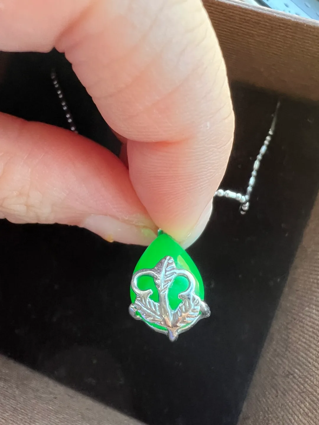 Green Jade 18k gold plated  Necklace image indicator(3)