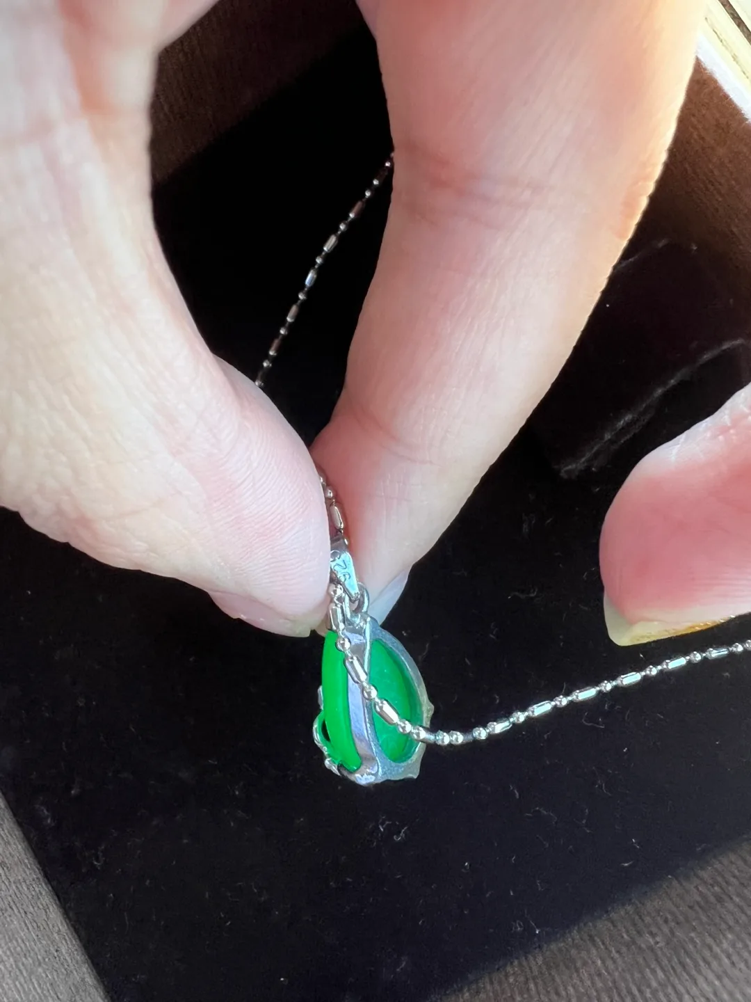 Green Jade 18k gold plated  Necklace image indicator(4)