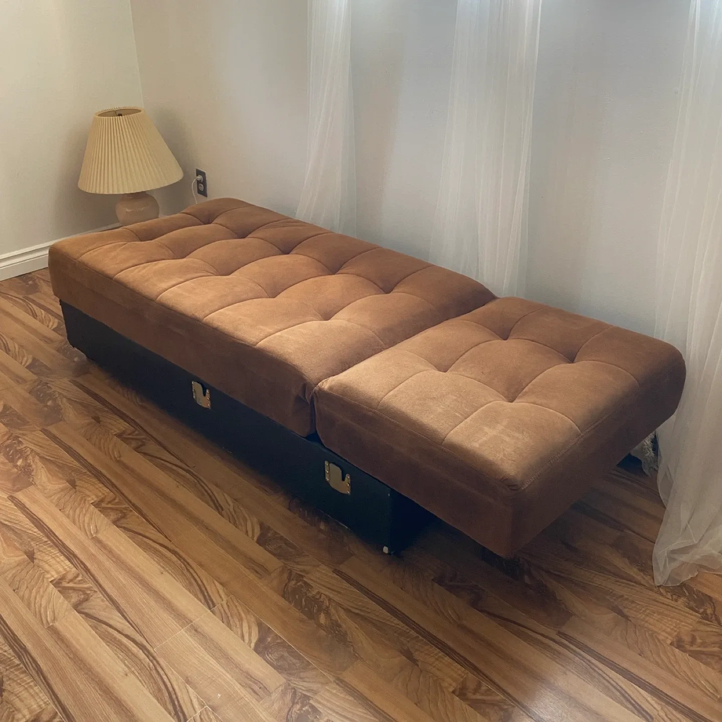 Brown Tufted Futon image indicator(2)