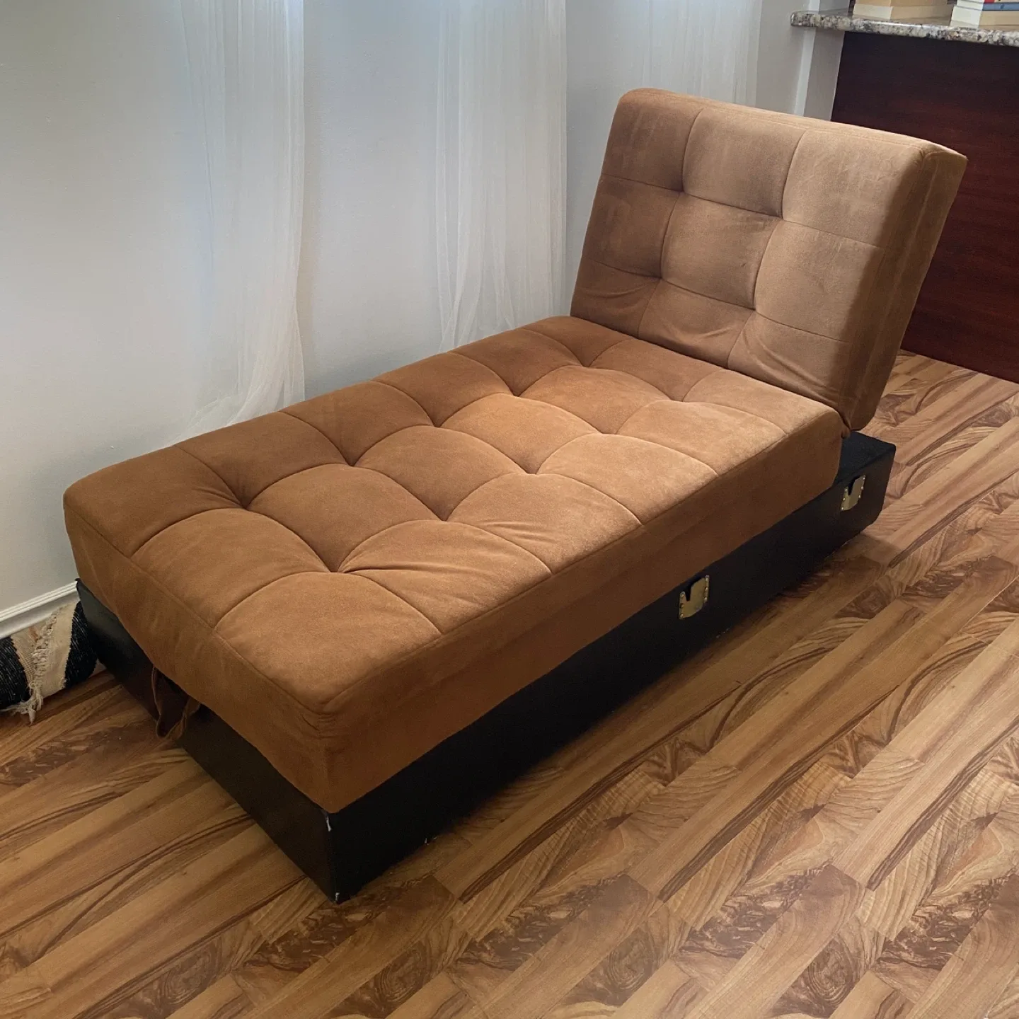Brown Tufted Futon image indicator(4)