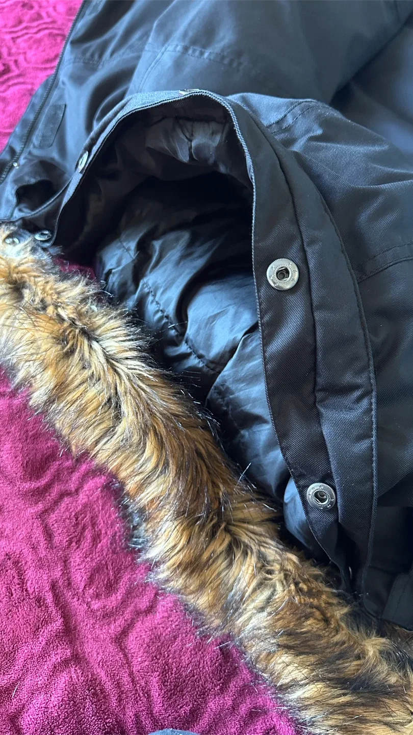 Eddie Bauer Down Parka - Black image indicator(4)