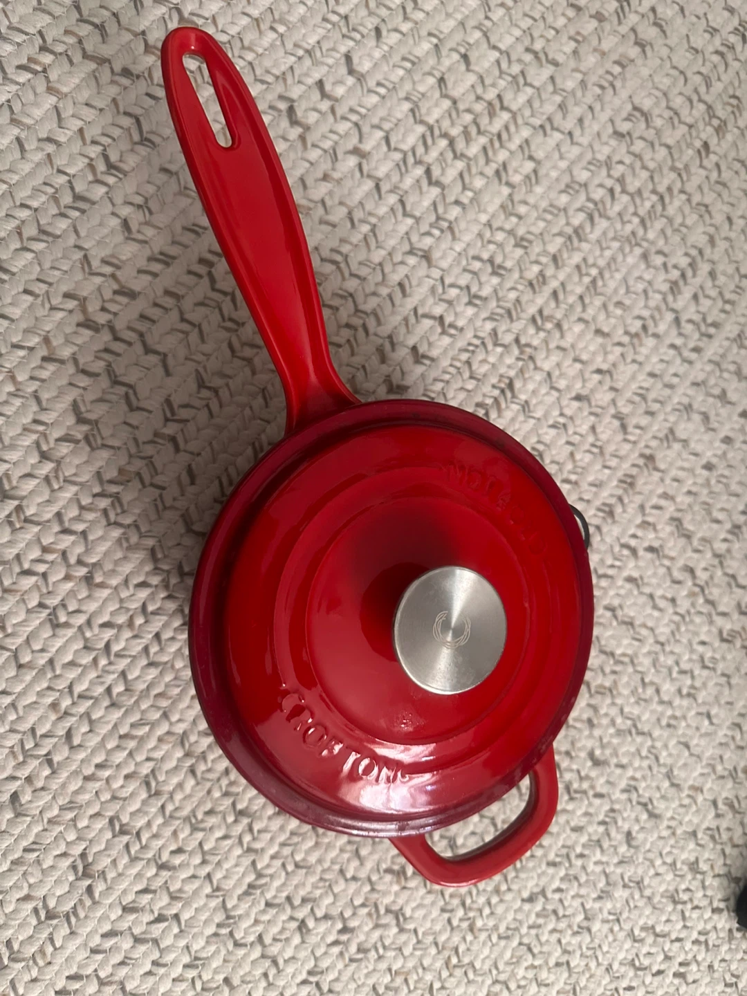 Red Crofton Saucepan with Lid