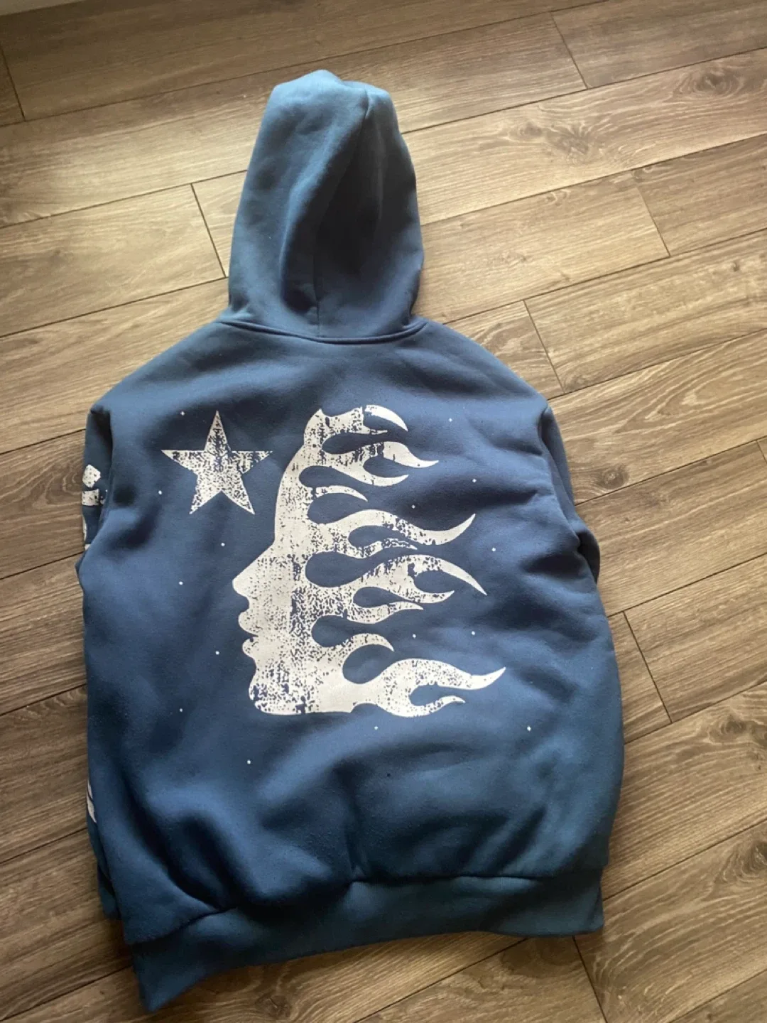 Hellstar Records Hoodie image indicator(2)