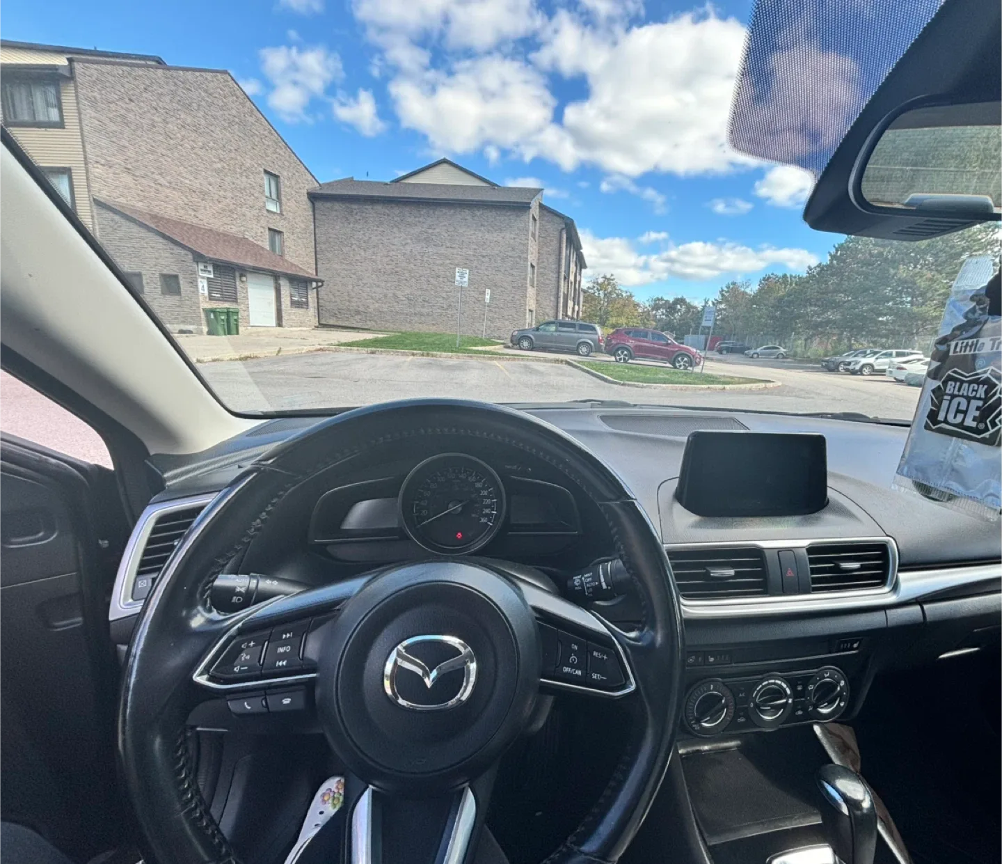 2017 Mazda3 image indicator(3)