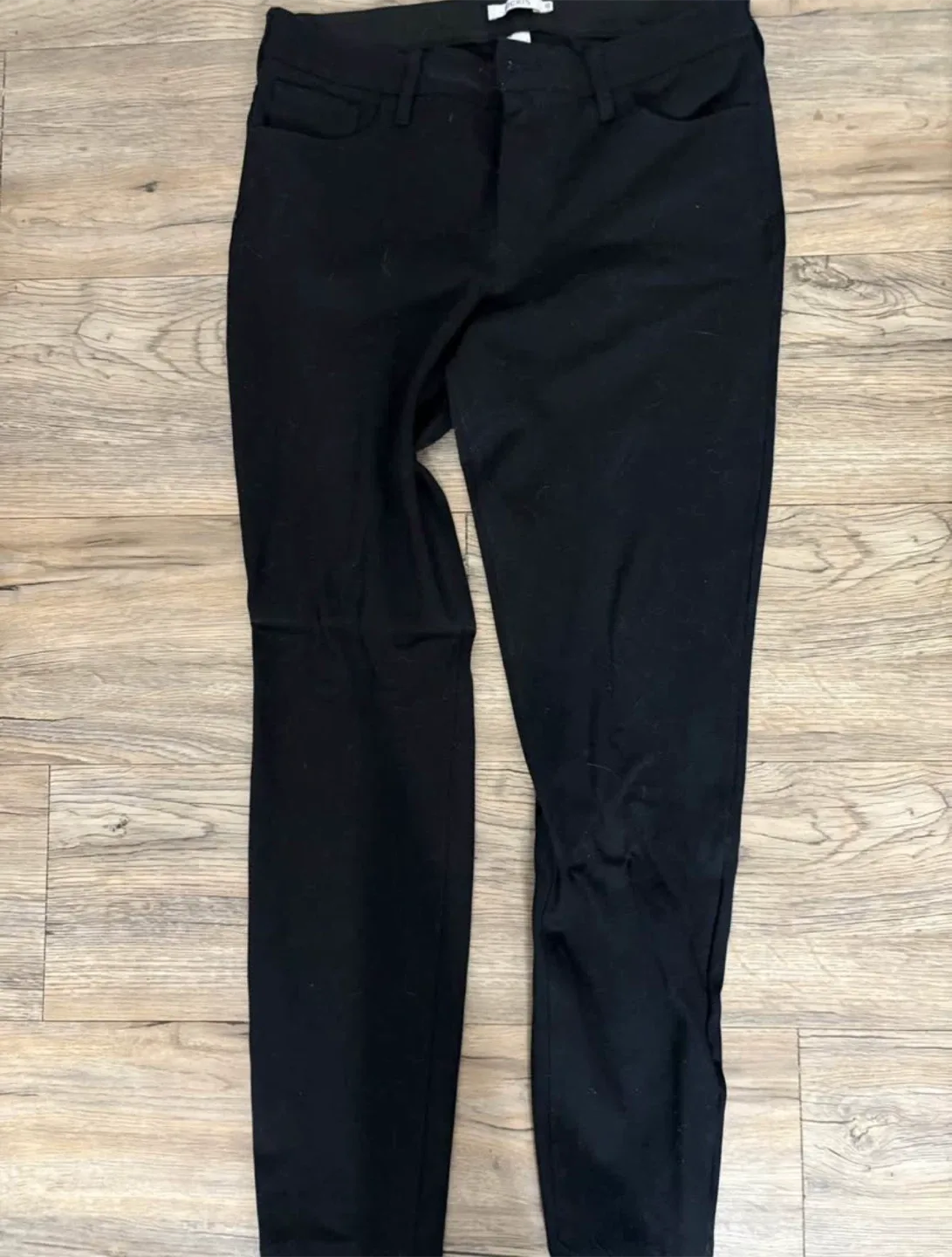 Assorted jeans varies in size and style - Read Description image indicator(5)