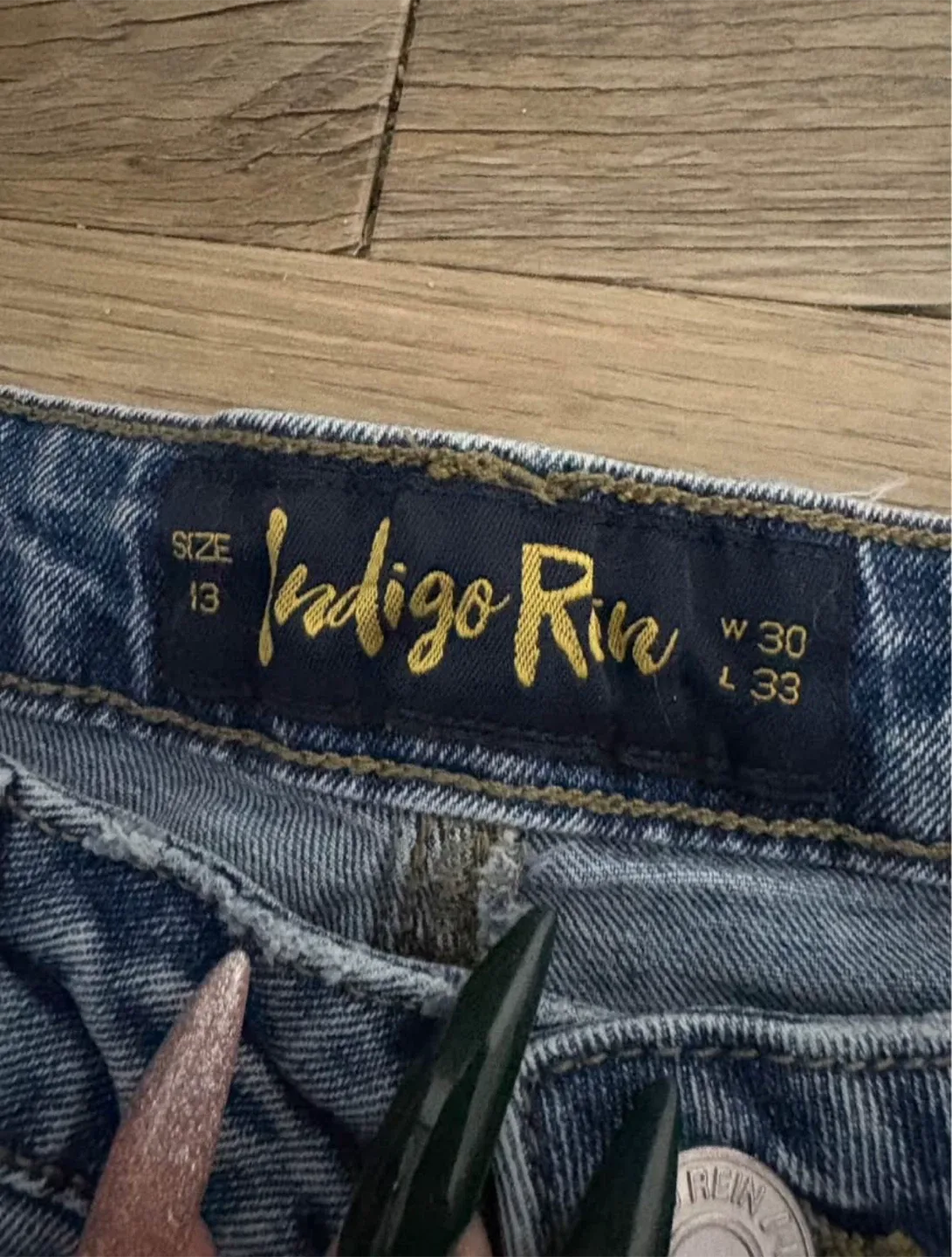 Assorted jeans varies in size and style - Read Description image indicator(2)