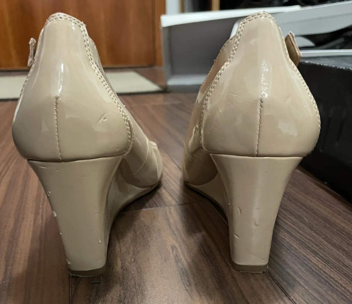 BCBGeneration Beige Wedge Heel Shoes size 6 image indicator(3)