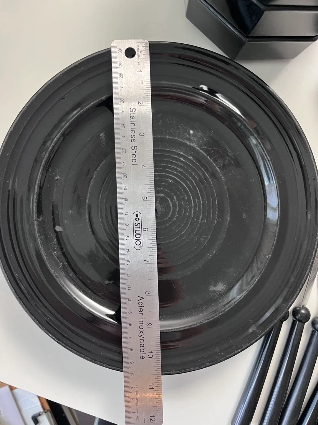 Black Tableware set image indicator(3)