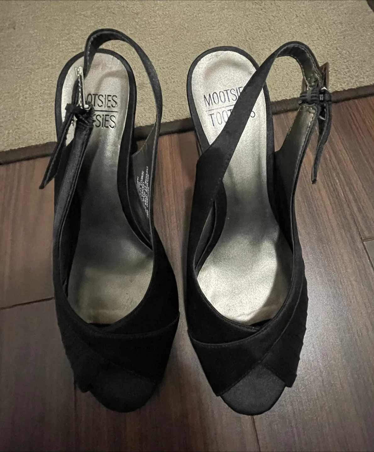 Mootsies Tootsies Black Heels - Size 6M thumbnail