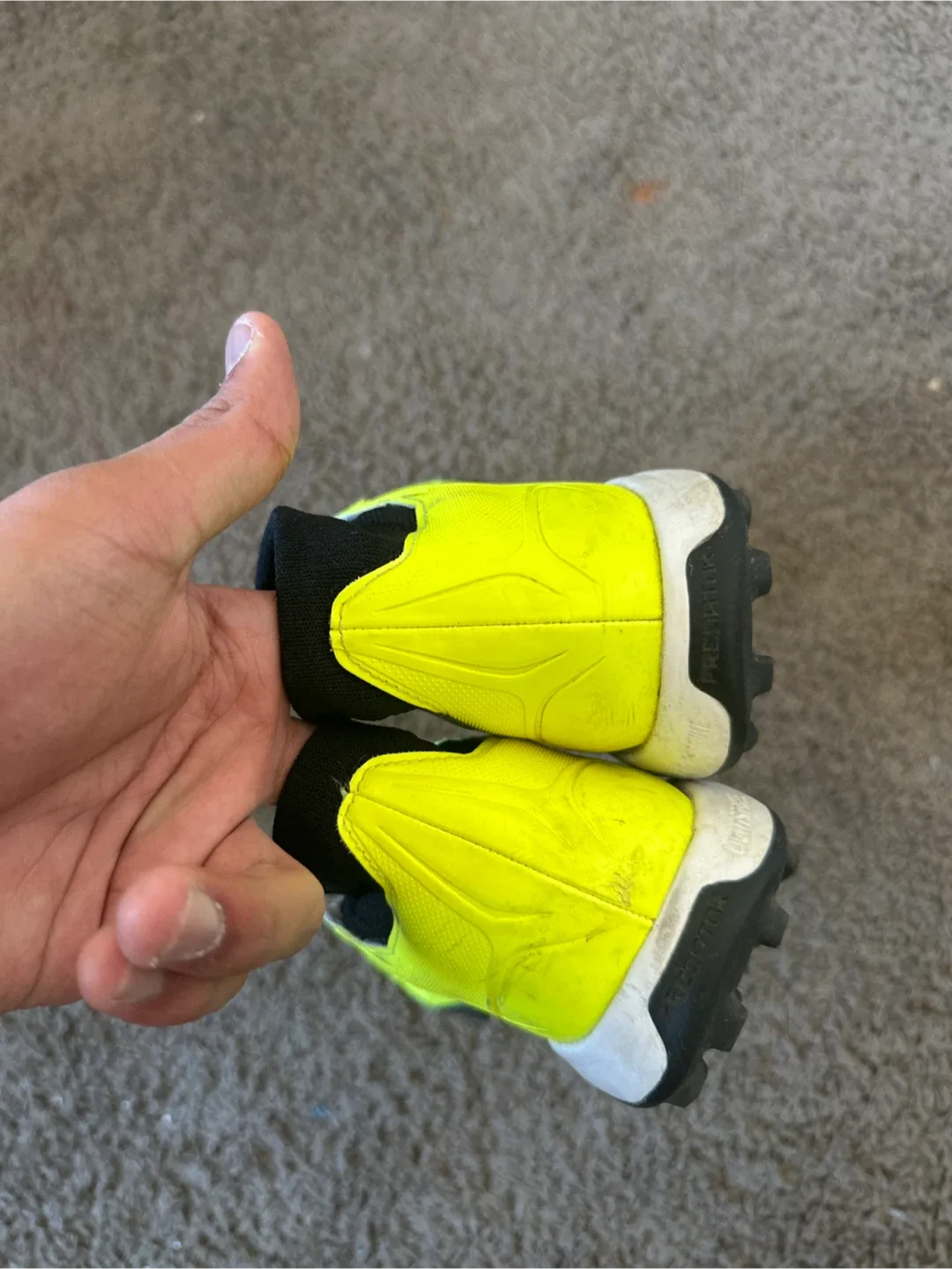 Adidas Predator Soccer Cleats - Size 8 image indicator(4)