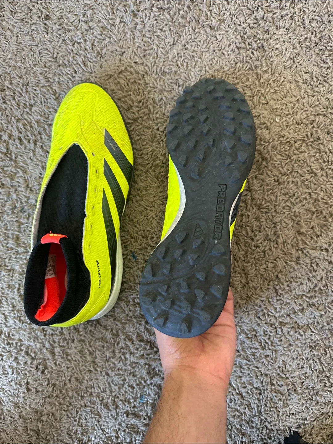 Adidas Predator Soccer Cleats - Size 8 image indicator(3)