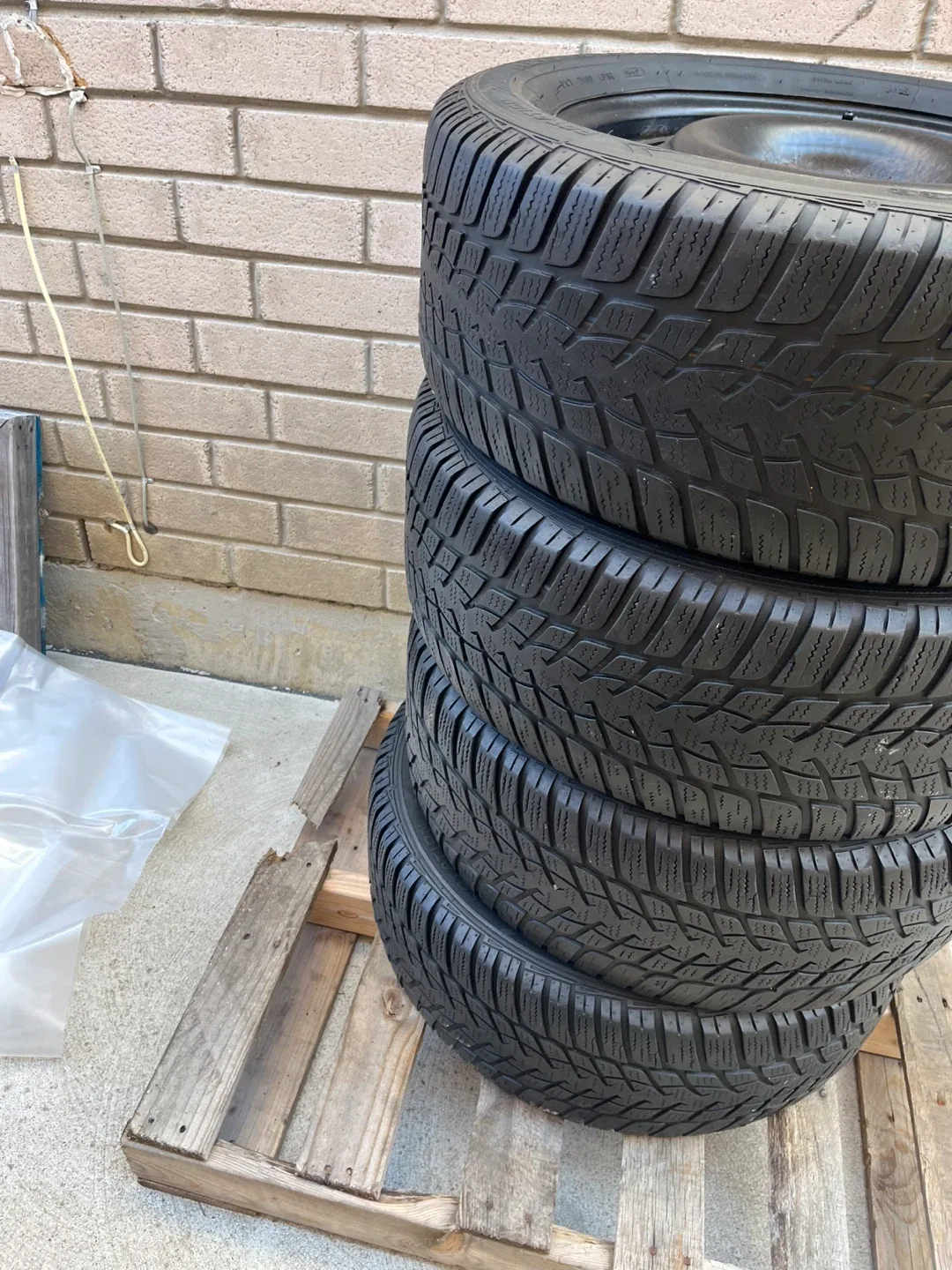 Winter Tires - Set of 4 image indicator(2)