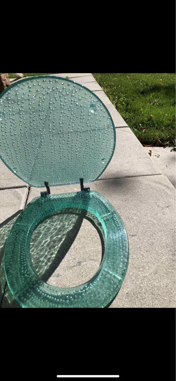 Aqua Bubble Toilet Seat thumbnail