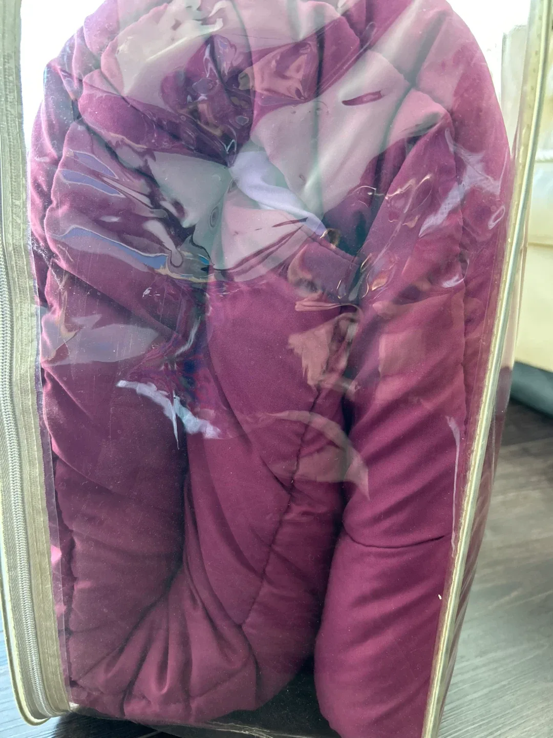 KIANA Purple/Lavender 3 piece Comforter Set image indicator(2)