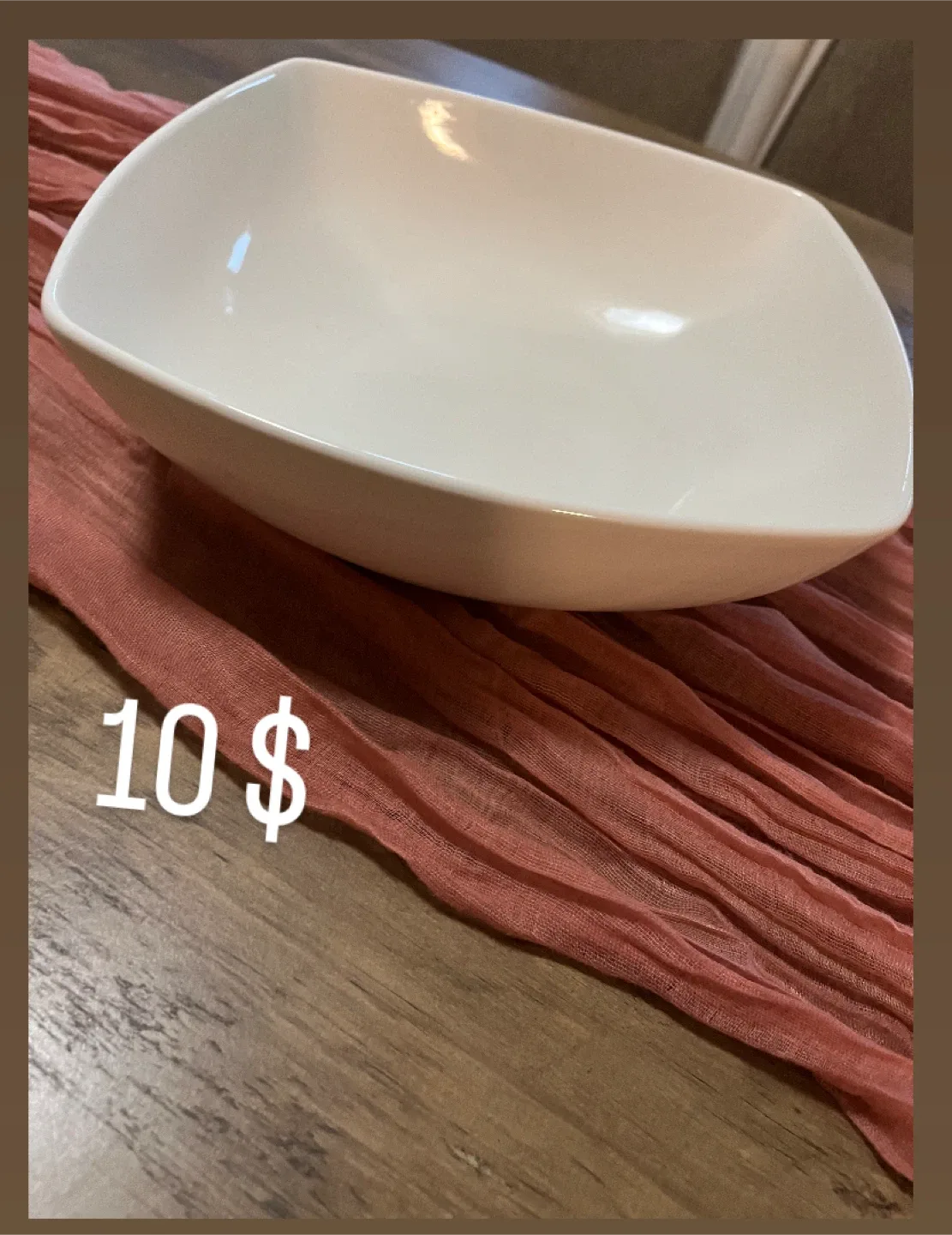 Home Decor Items: Lamp, Bowl, Tiered Stand, Glasses image indicator(2)