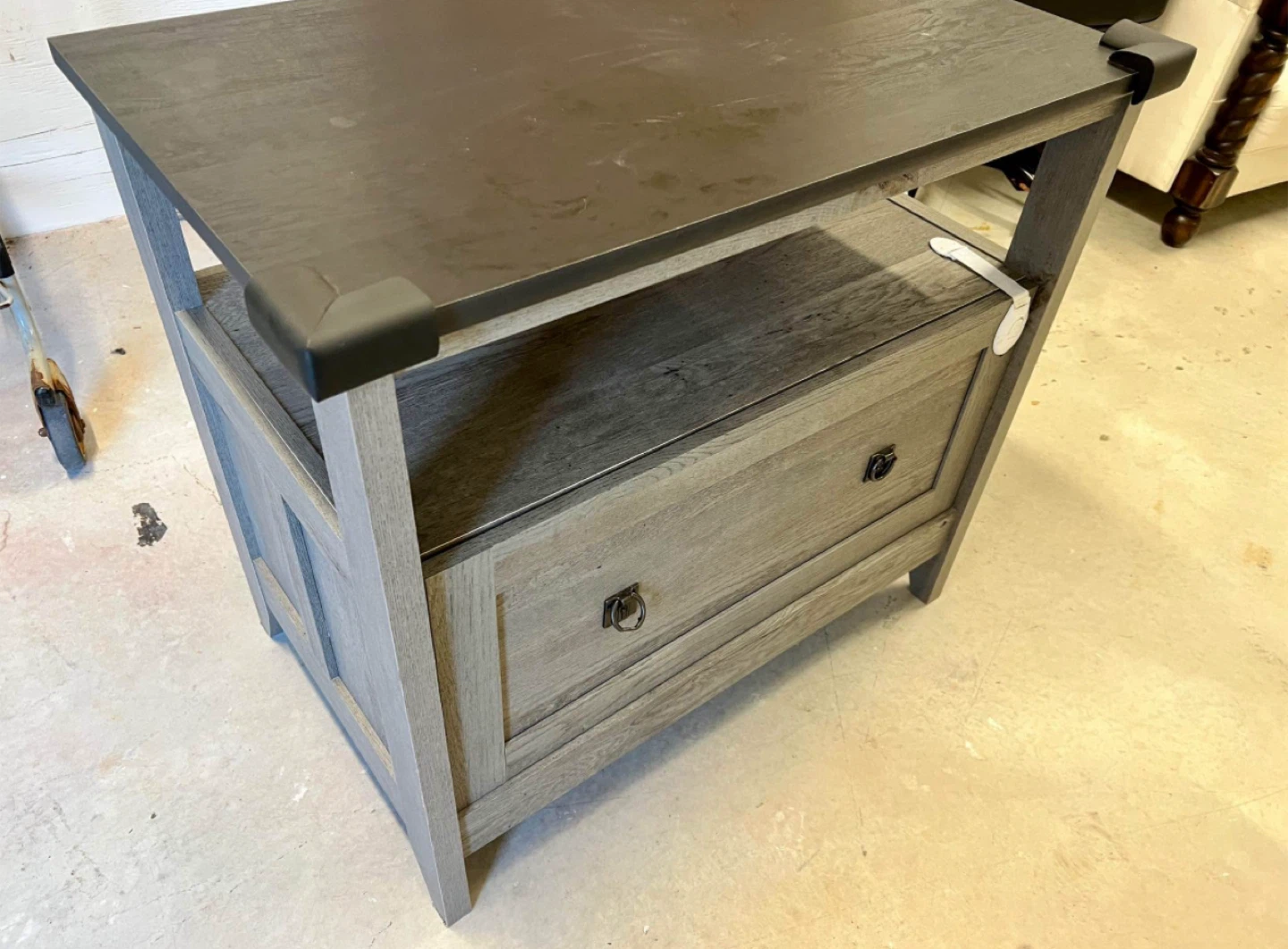 Sturdy Table / Filing Cabinet – Excellent Condition - photo 3