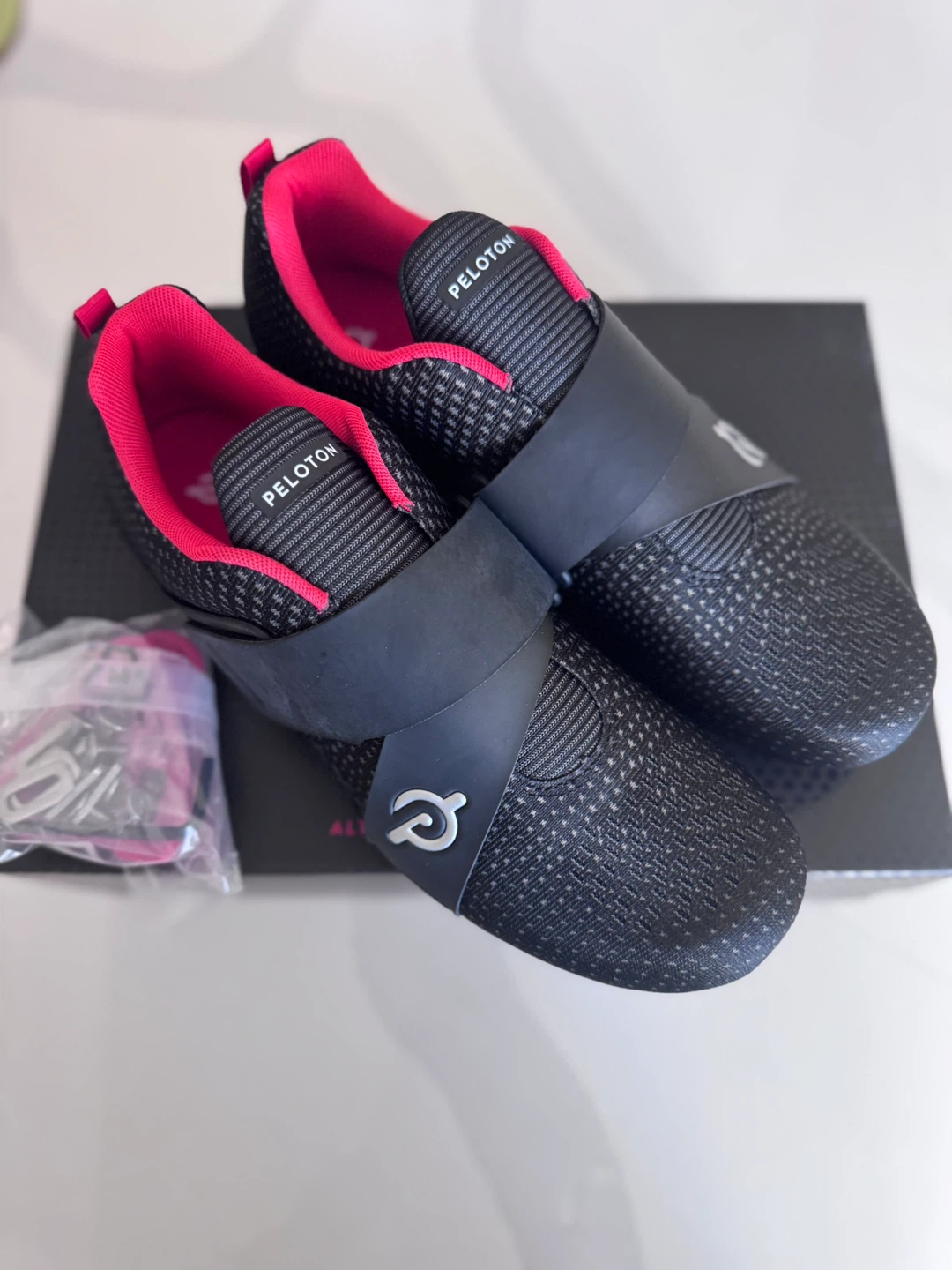 Brandnew Peloton Alto Cycling Shoes 9.5M/11W