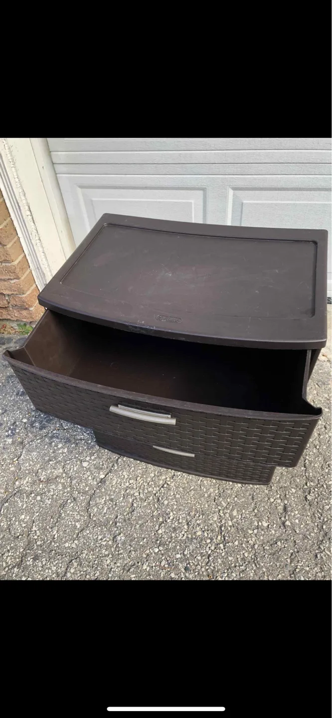 Sterilite 3-Drawer Wide Weave Tower - Brown image indicator(3)