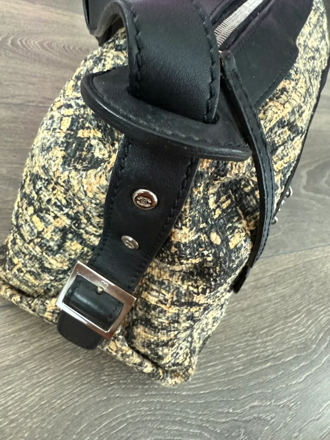 Chanel Black & Beige Tweed Handbag image indicator(6)