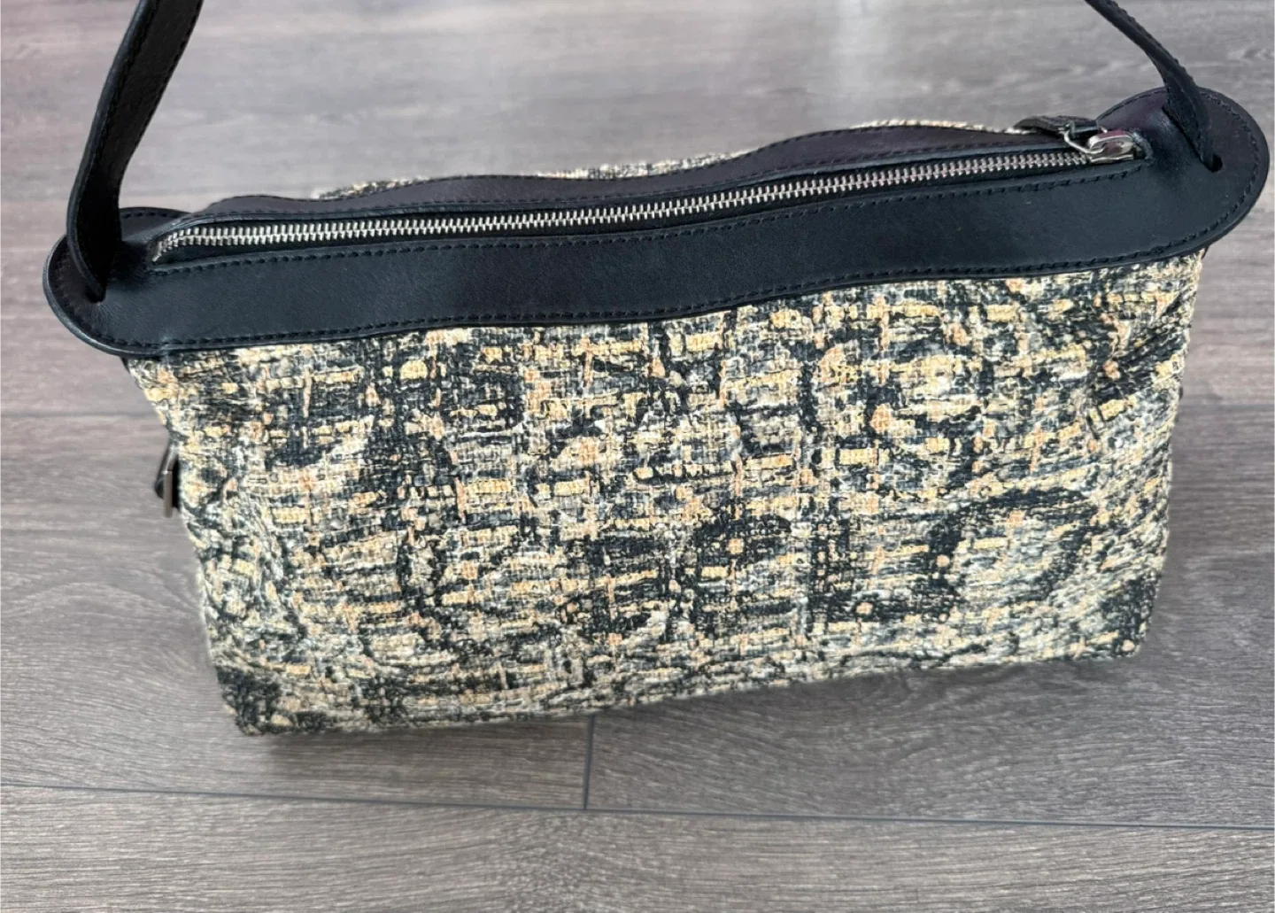 Chanel Black & Beige Tweed Handbag image indicator(4)