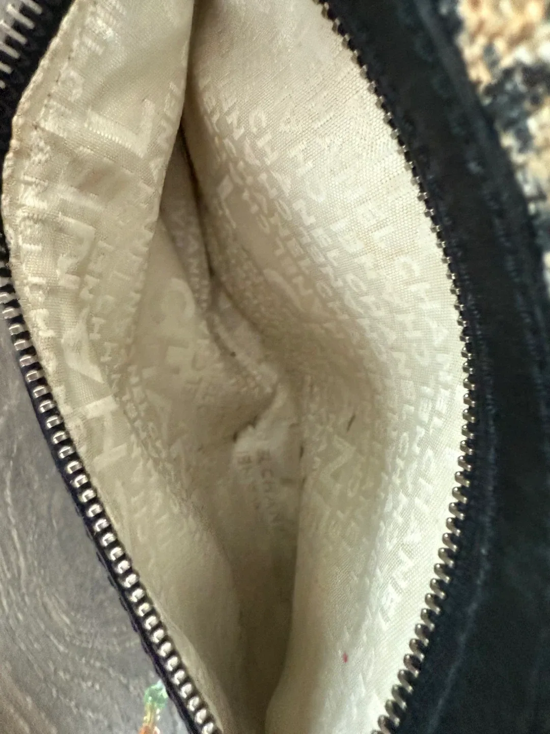 Chanel Black & Beige Tweed Handbag image indicator(7)