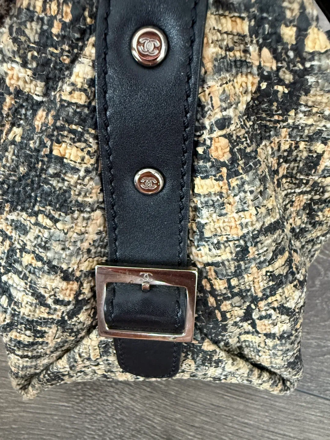 Chanel Black & Beige Tweed Handbag image indicator(8)