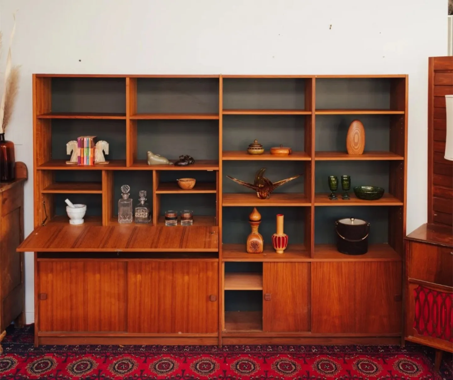 Danish Teak Wall Unit by DOMINO MOBLER 🤎