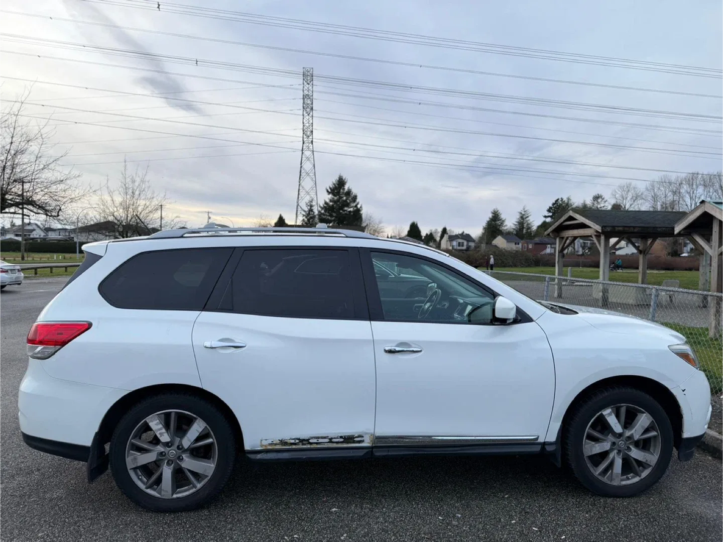 2014 Nissan Pathfinder image indicator(10)