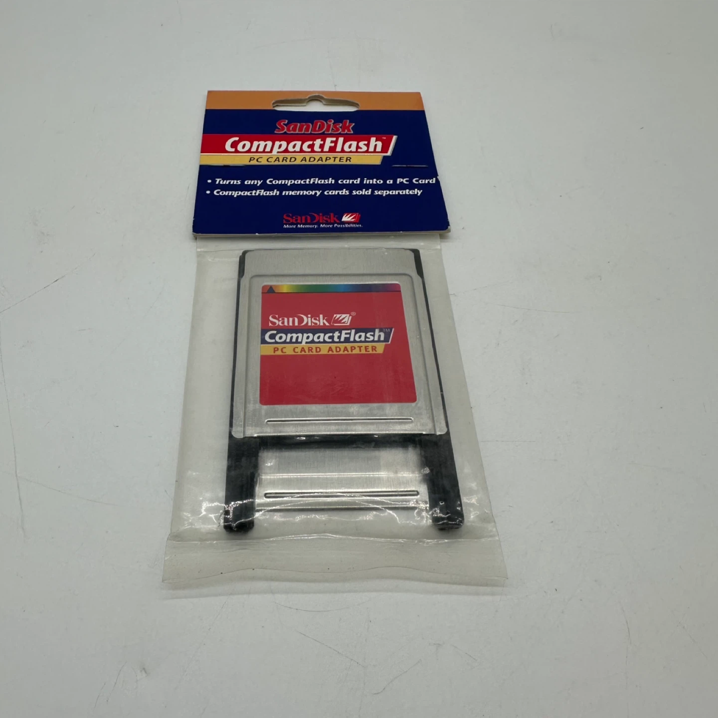 SanDisk CompactFlash PC Card Adapter SDCF-05 – New