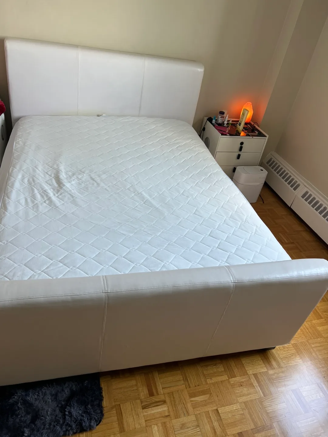 Queen size White Leather Bed Frame image indicator(2)