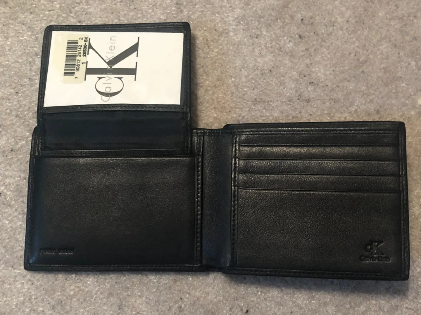 Calvin Klein Watch & Passcase Billfold Set image indicator(3)