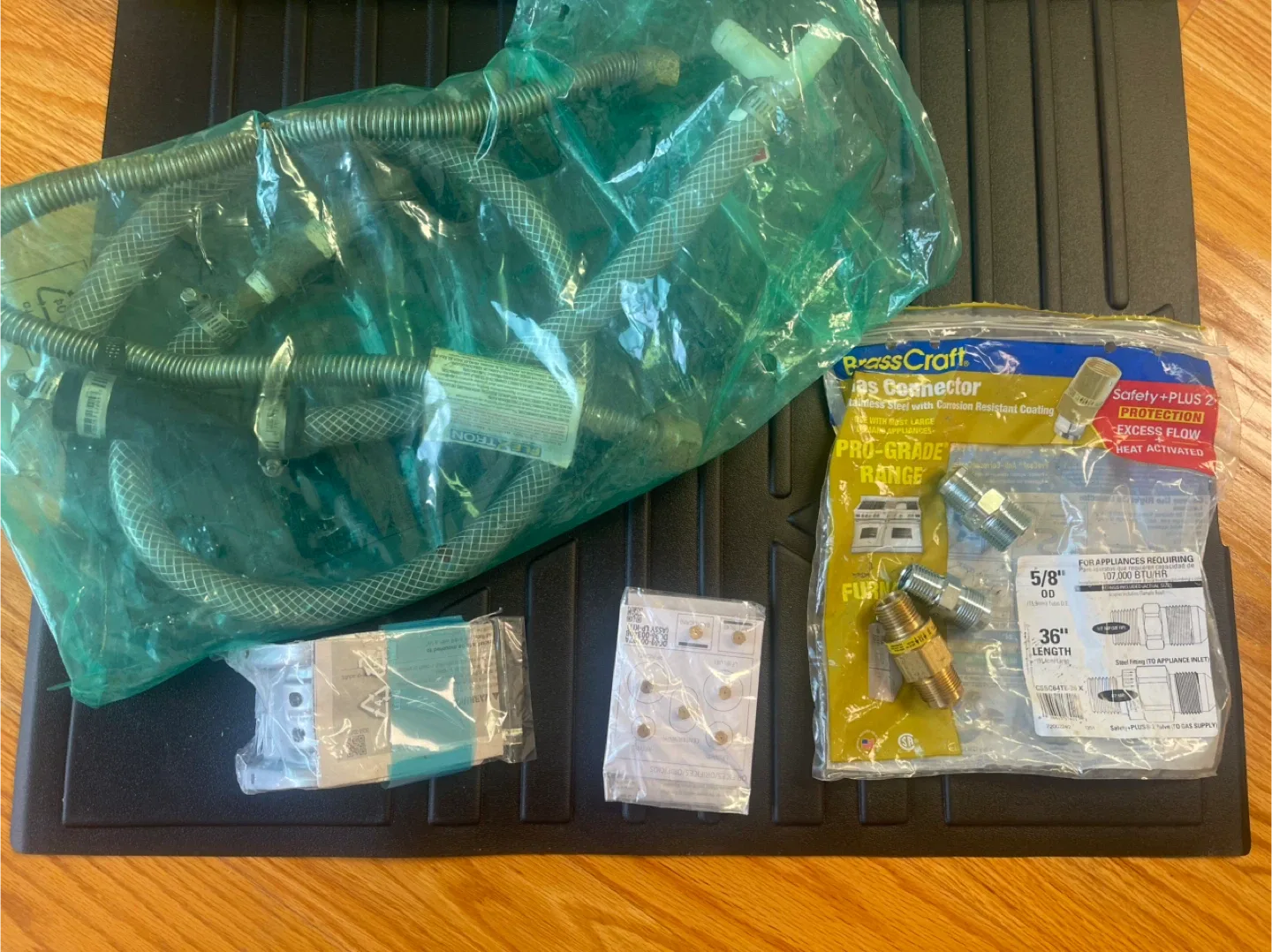 BrassCraft Gas Connector Kit, New image indicator(2)