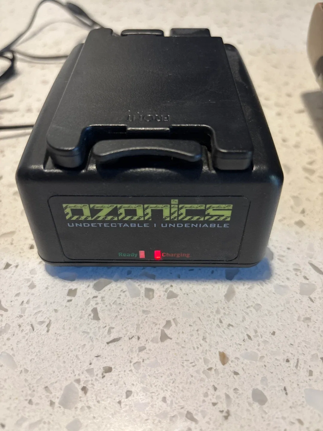 Ozonics HR-500 Hunting Scent Eliminator image indicator(4)