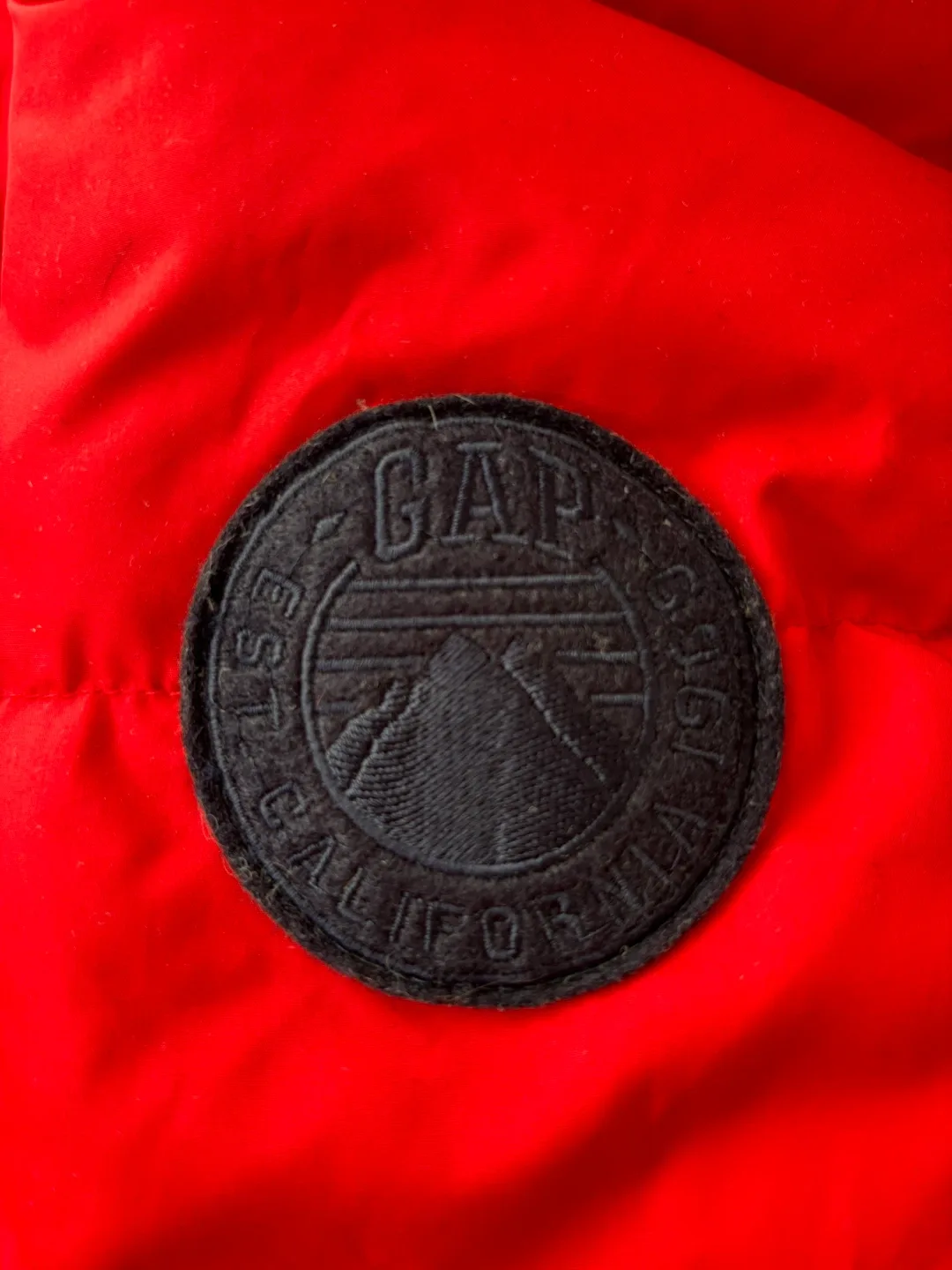 GAP Kids Down Puffer Jacket - Size S image indicator(5)