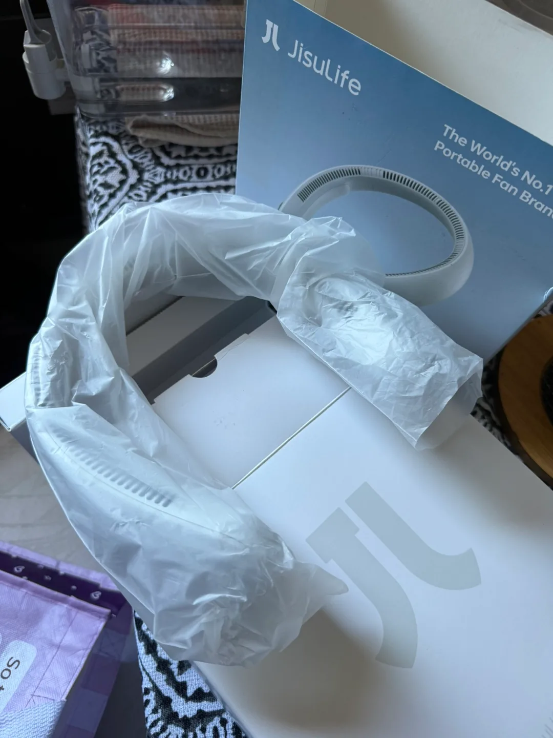 Jisulife Portable Neck Fan - Brand New image indicator(2)