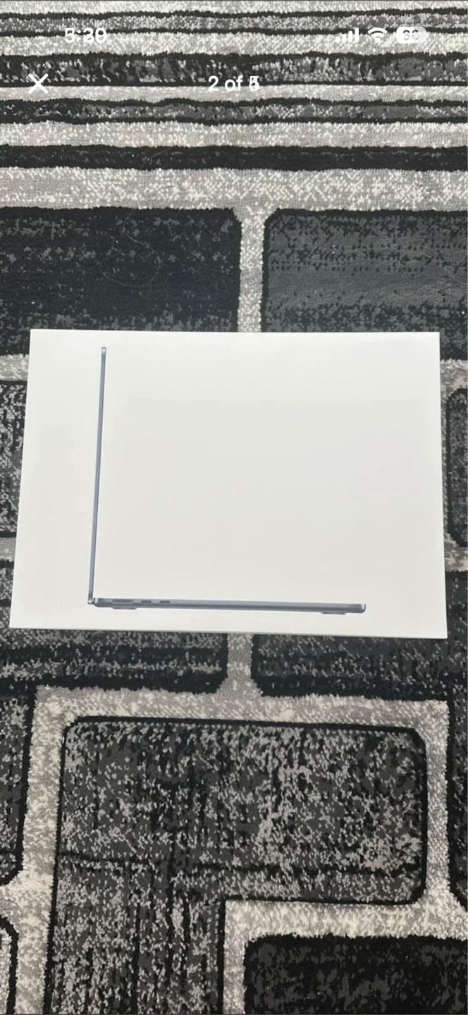 New Macbook Air 2025 13.6-inch M4 Chip