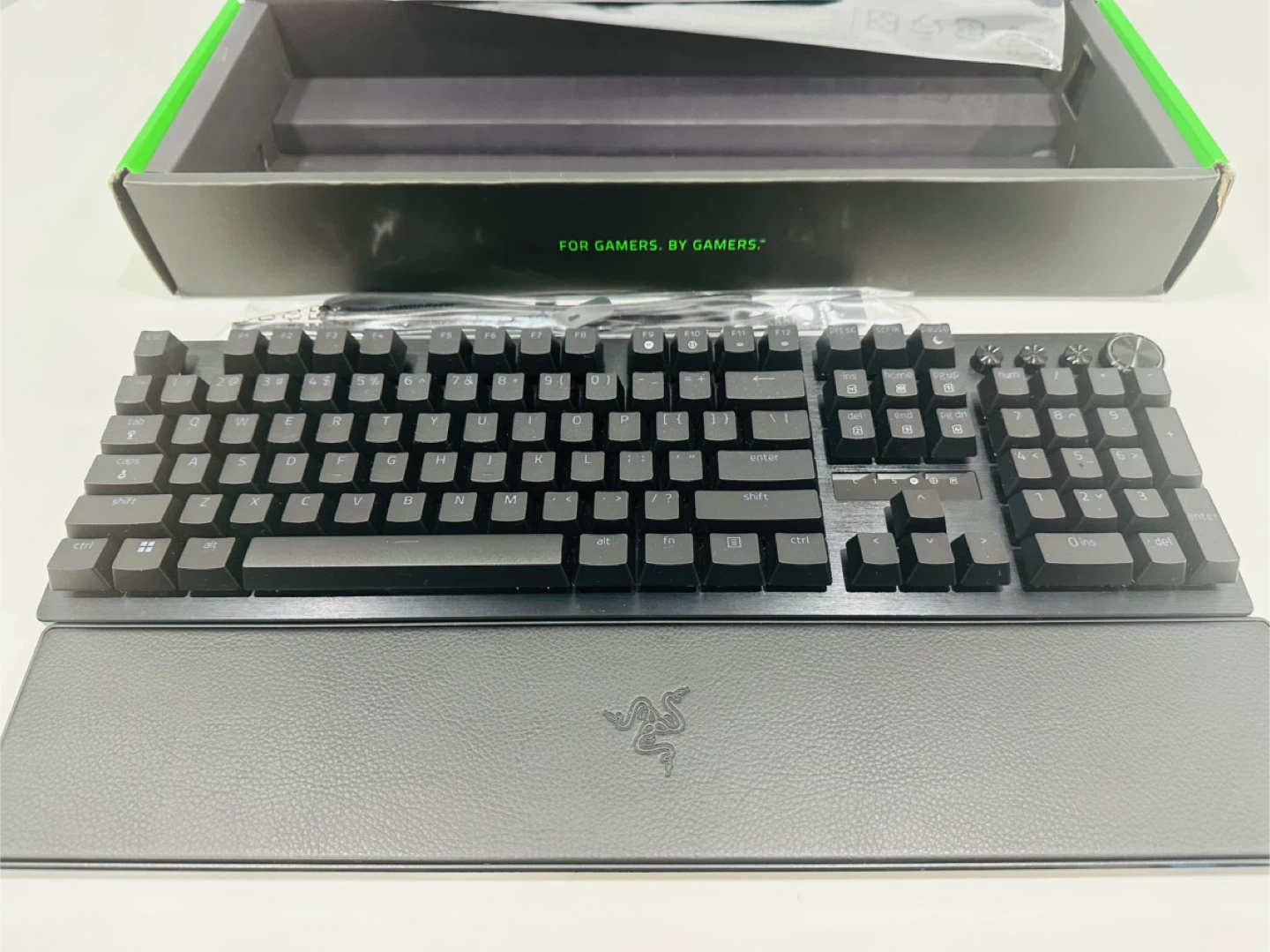 Razer Huntsman V3 Pro Keyboard - photo 4