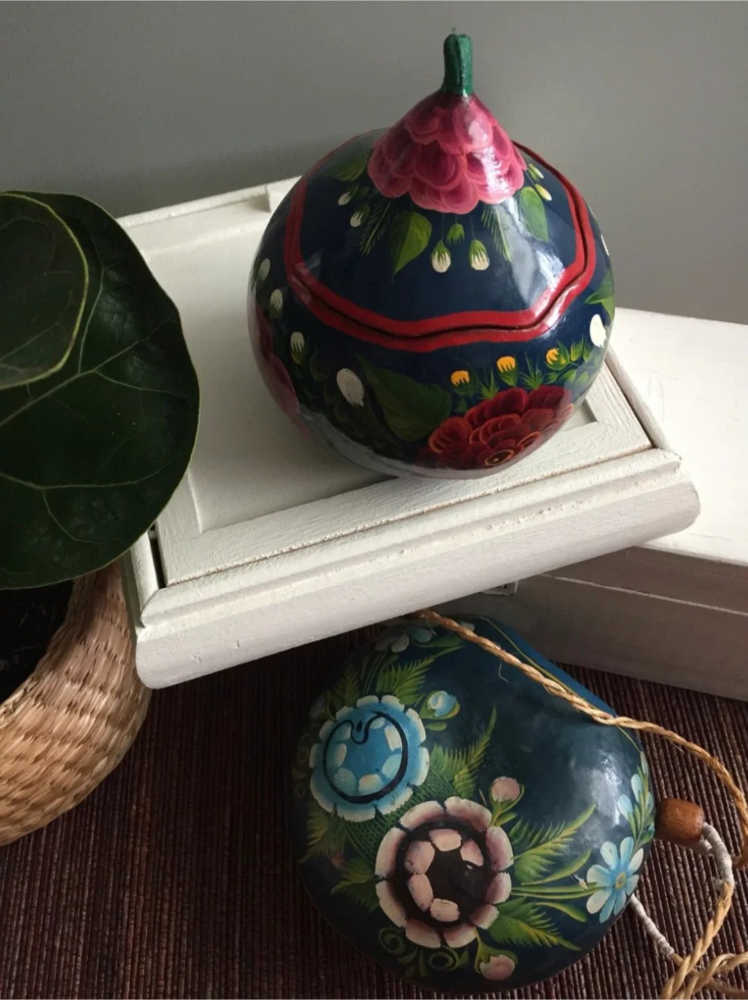 Vintage Hand-Painted Gourd Trinket Box & Planter thumbnail