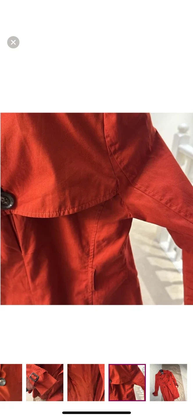 Burberry authentic London Red Trench Coat Size S image indicator(10)
